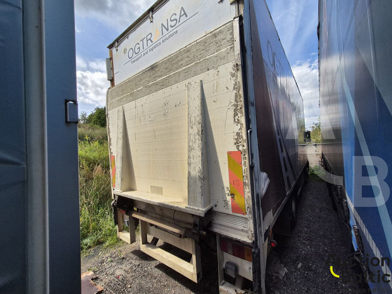 MAN ME18.250 - Φορτηγό κόφα: φωτογραφία 3 MAN ME18.250 - Φορτηγό κόφα: φωτογραφία 3