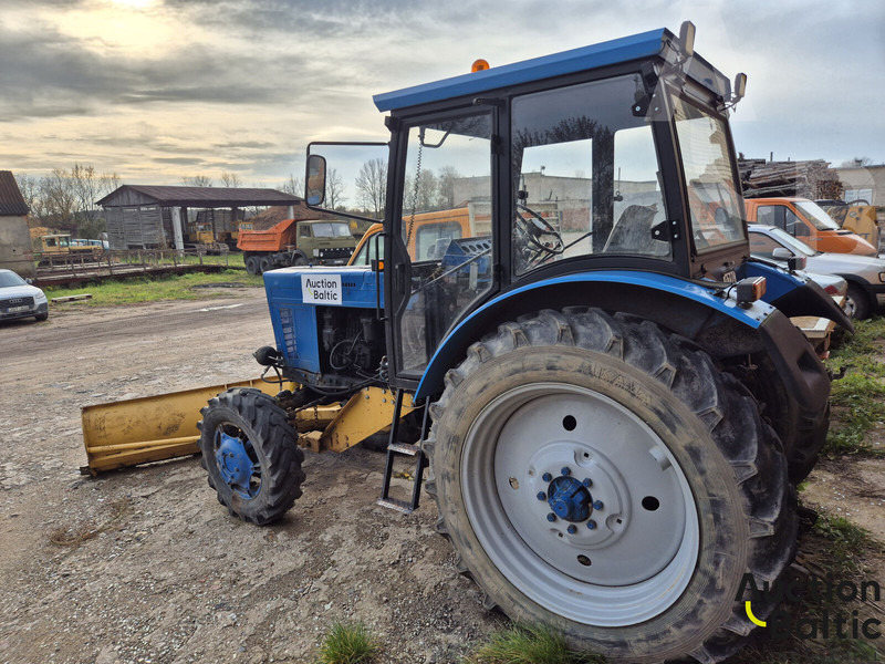 MTZ Belarus MTZ Belarus-82 - Τρακτέρ: φωτογραφία 3 MTZ Belarus MTZ Belarus-82 - Τρακτέρ: φωτογραφία 3