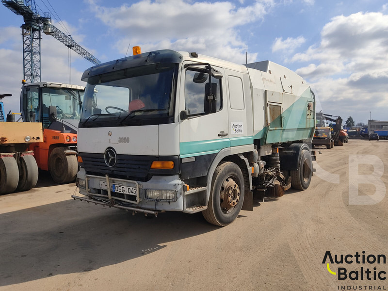 Mercedes-Benz 1517 - Σάρωθρο δρόμων: φωτογραφία 1 Mercedes-Benz 1517 - Σάρωθρο δρόμων: φωτογραφία 1