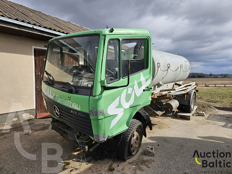 Mercedes-Benz 917 - Όχημα εκκένωσης βόθρων: φωτογραφία 2 Mercedes-Benz 917 - Όχημα εκκένωσης βόθρων: φωτογραφία 2