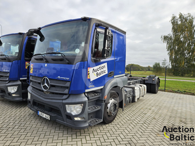 Mercedes-Benz Actros 1843 - Φορτηγό σασί: φωτογραφία 1 Mercedes-Benz Actros 1843 - Φορτηγό σασί: φωτογραφία 1