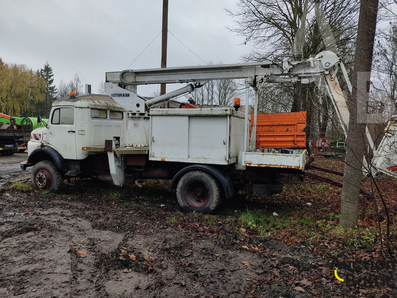 Mercedes-Benz Lako 911 - Φορτηγό με εναέρια πλατφόρμα: φωτογραφία 3 Mercedes-Benz Lako 911 - Φορτηγό με εναέρια πλατφόρμα: φωτογραφία 3