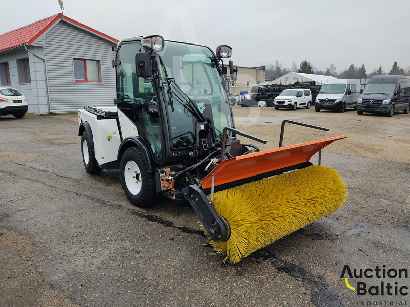 Multihog CX75 - Σάρωθρο δρόμων: φωτογραφία 2 Multihog CX75 - Σάρωθρο δρόμων: φωτογραφία 2