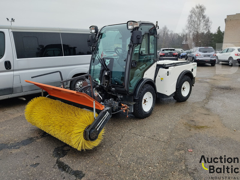 Multihog CX75 - Σάρωθρο δρόμων: φωτογραφία 1 Multihog CX75 - Σάρωθρο δρόμων: φωτογραφία 1