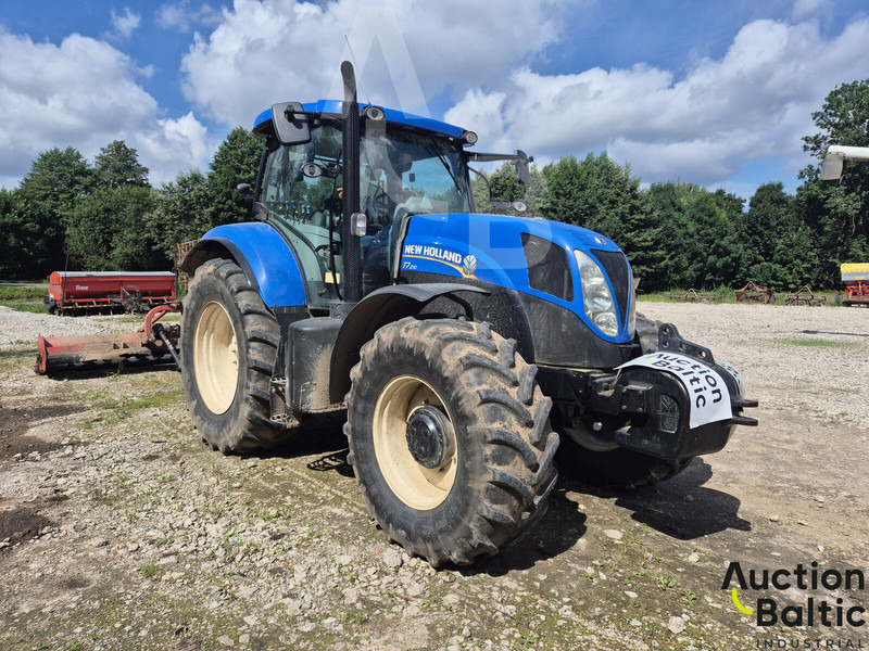 New Holland T 7.210 - Τρακτέρ: φωτογραφία 1 New Holland T 7.210 - Τρακτέρ: φωτογραφία 1
