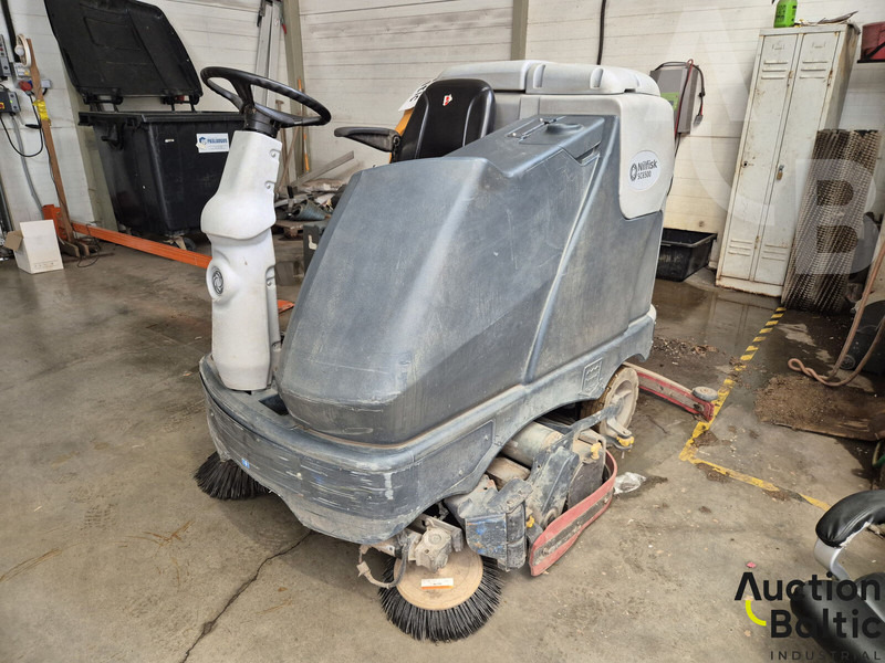 Nilfisk SC6500 - Σάρωθρο δρόμων: φωτογραφία 2 Nilfisk SC6500 - Σάρωθρο δρόμων: φωτογραφία 2