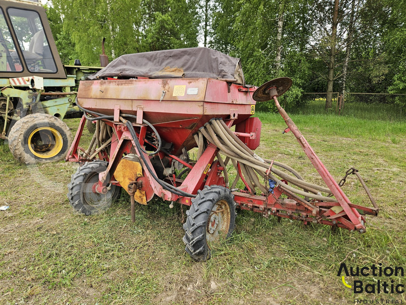 SPU 4 - Σπαρτική με σβάρνα: φωτογραφία 1 SPU 4 - Σπαρτική με σβάρνα: φωτογραφία 1