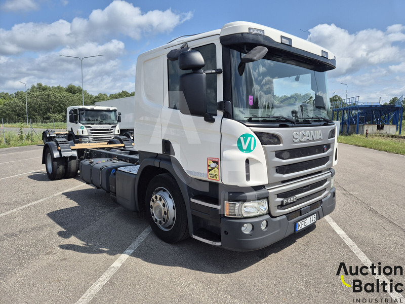 Scania P 450 - Φορτηγό σασί: φωτογραφία 2 Scania P 450 - Φορτηγό σασί: φωτογραφία 2