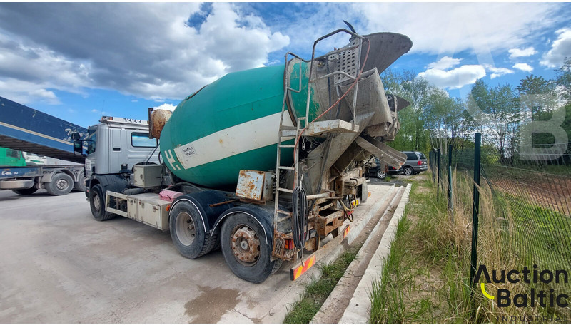 Scania P 94 GB - Μπετονιέρα φορτηγό: φωτογραφία 4 Scania P 94 GB - Μπετονιέρα φορτηγό: φωτογραφία 4