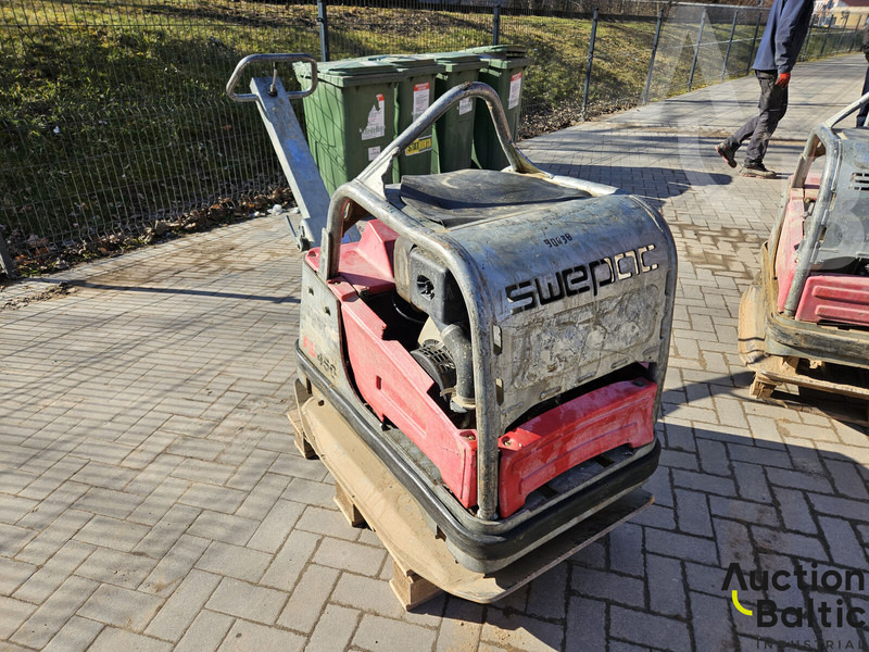 Swepac FB 450 - Δονητική πλάκα: φωτογραφία 1 Swepac FB 450 - Δονητική πλάκα: φωτογραφία 1