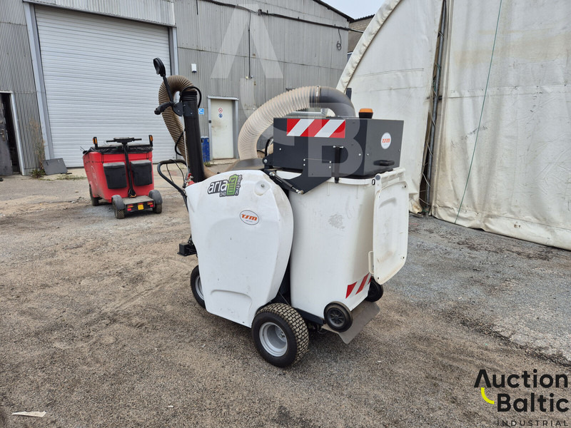 TSM Aria 240 - Σάρωθρο δρόμων: φωτογραφία 3 TSM Aria 240 - Σάρωθρο δρόμων: φωτογραφία 3