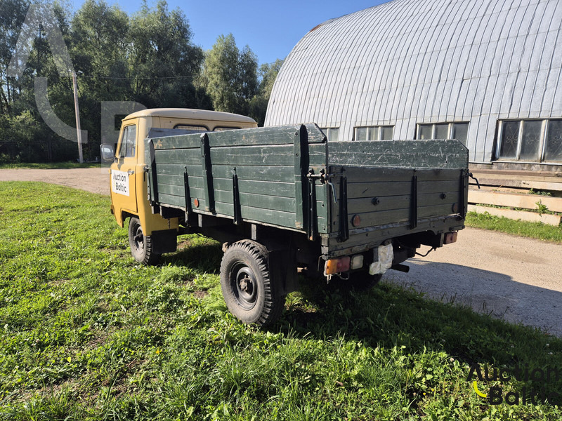 UAZ UAZ 3303 - Μικρό φορτηγό με καρότσα: φωτογραφία 4 UAZ UAZ 3303 - Μικρό φορτηγό με καρότσα: φωτογραφία 4