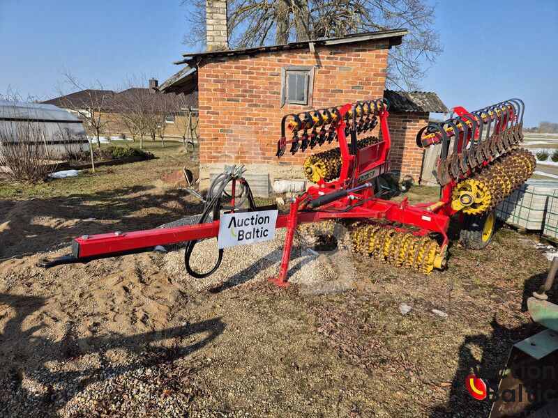 Vaderstad Rollex RX 620 - Φρεζοσβαρνα: φωτογραφία 2 Vaderstad Rollex RX 620 - Φρεζοσβαρνα: φωτογραφία 2