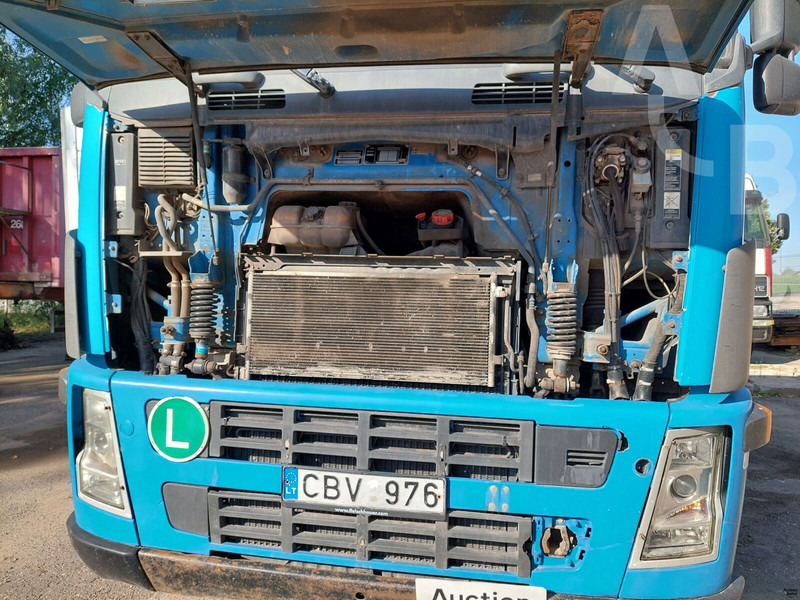 Volvo FH12 - Φορτηγό ξυλείας: φωτογραφία 5 Volvo FH12 - Φορτηγό ξυλείας: φωτογραφία 5