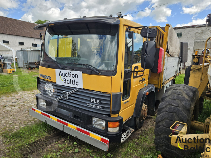 Volvo FL612 - Φορτηγό με ανοιχτή καρότσα: φωτογραφία 1 Volvo FL612 - Φορτηγό με ανοιχτή καρότσα: φωτογραφία 1