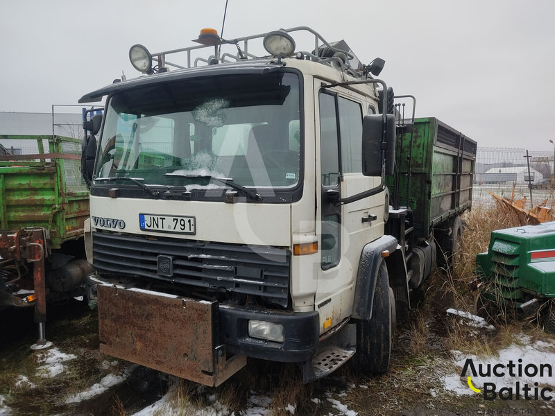 Volvo FL618 - Φορτηγό ανατρεπόμενο, Φορτηγό με γερανό: φωτογραφία 1 Volvo FL618 - Φορτηγό ανατρεπόμενο, Φορτηγό με γερανό: φωτογραφία 1