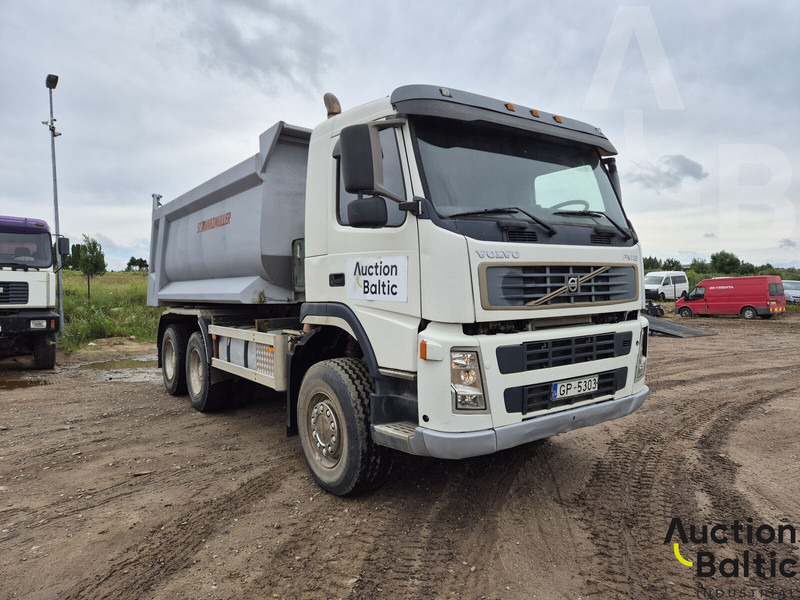 Volvo FM12 - Φορτηγό ανατρεπόμενο: φωτογραφία 2 Volvo FM12 - Φορτηγό ανατρεπόμενο: φωτογραφία 2