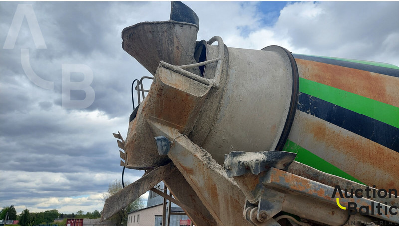 Μπετονιέρα φορτηγό Volvo FM12: φωτογραφία 10 Μπετονιέρα φορτηγό Volvo FM12: φωτογραφία 10