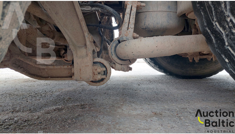 Μπετονιέρα φορτηγό Volvo FM12: φωτογραφία 18 Μπετονιέρα φορτηγό Volvo FM12: φωτογραφία 18