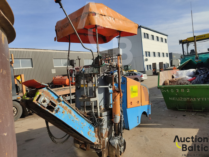 Wirtgen W35DC - Μηχανών ασφάλτου: φωτογραφία 4 Wirtgen W35DC - Μηχανών ασφάλτου: φωτογραφία 4