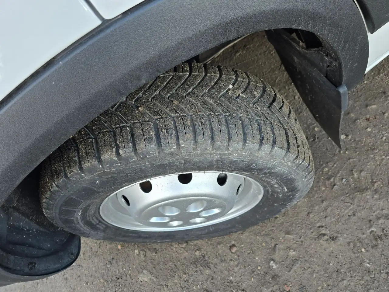 Αυτοκινούμενη καντίνα Iveco C30C/ FOODTRUCK/ Daily: φωτογραφία 15 Αυτοκινούμενη καντίνα Iveco C30C/ FOODTRUCK/ Daily: φωτογραφία 15