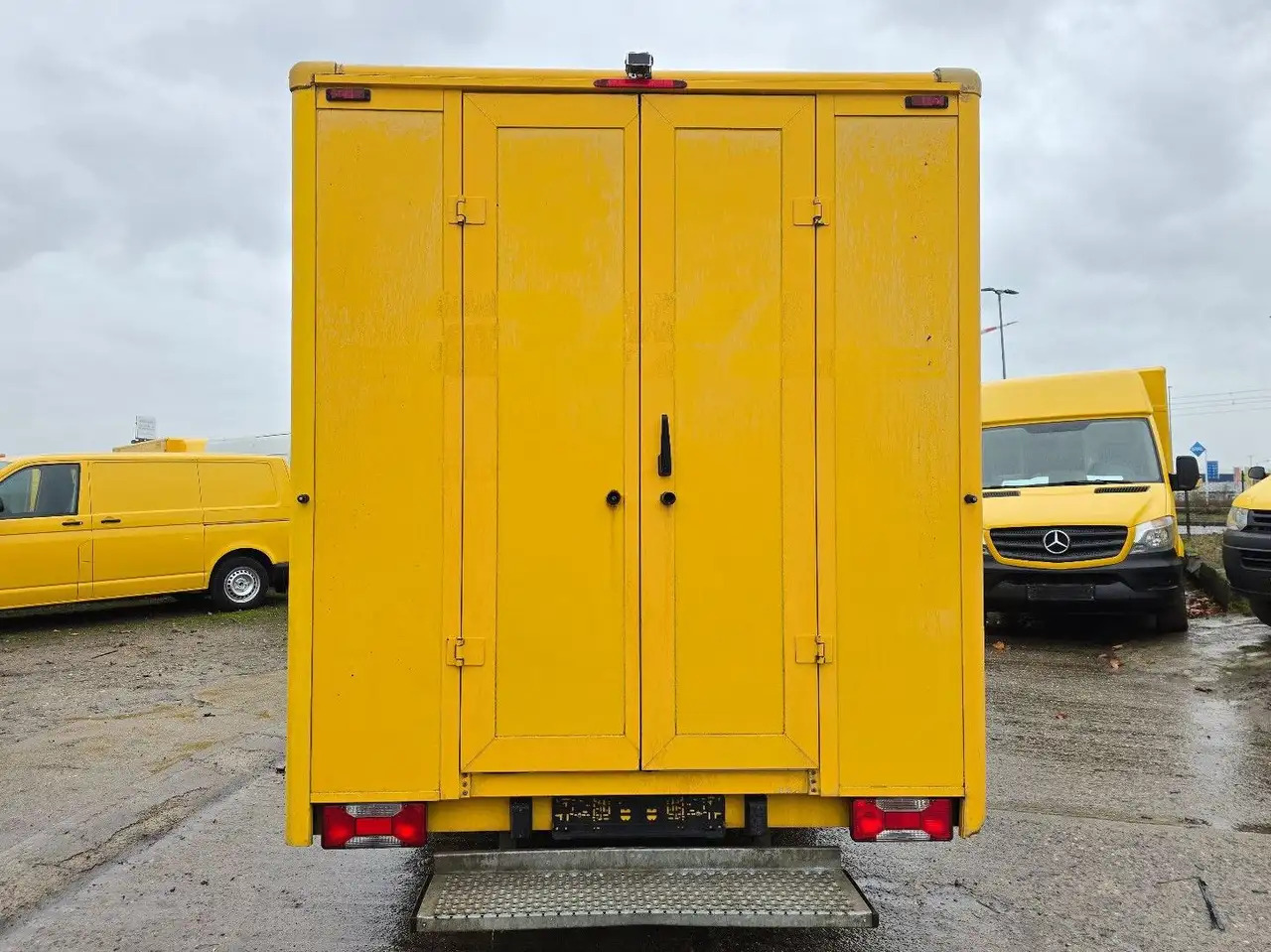 Iveco Daily/ Regalsystem/Luftfeder/1. Hand - Επαγγελματικό αυτοκίνητο κόφα: φωτογραφία 5 Iveco Daily/ Regalsystem/Luftfeder/1. Hand - Επαγγελματικό αυτοκίνητο κόφα: φωτογραφία 5