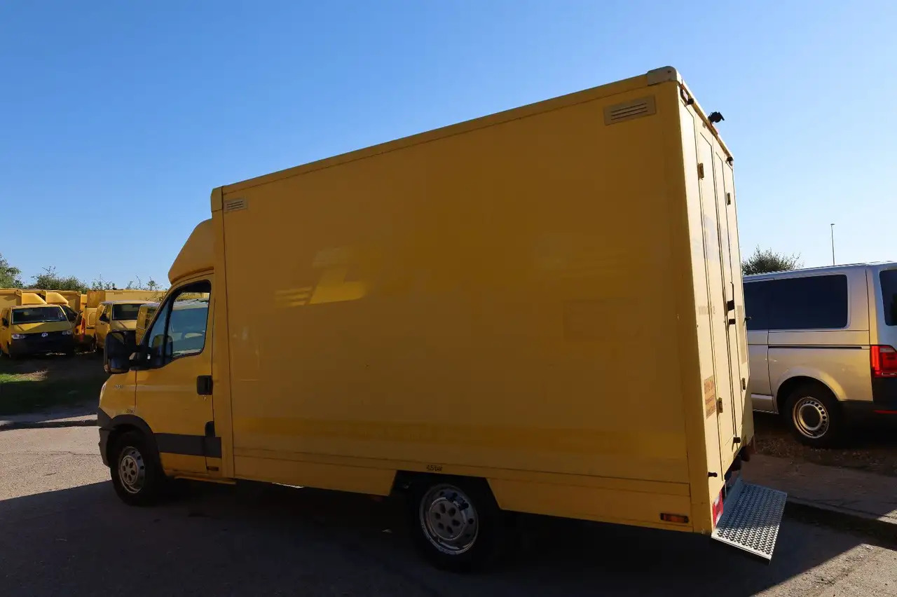 Iveco Daily/ Regalsystem/Luftfeder/KURZ/1. Hand - Επαγγελματικό αυτοκίνητο κόφα: φωτογραφία 4 Iveco Daily/ Regalsystem/Luftfeder/KURZ/1. Hand - Επαγγελματικό αυτοκίνητο κόφα: φωτογραφία 4