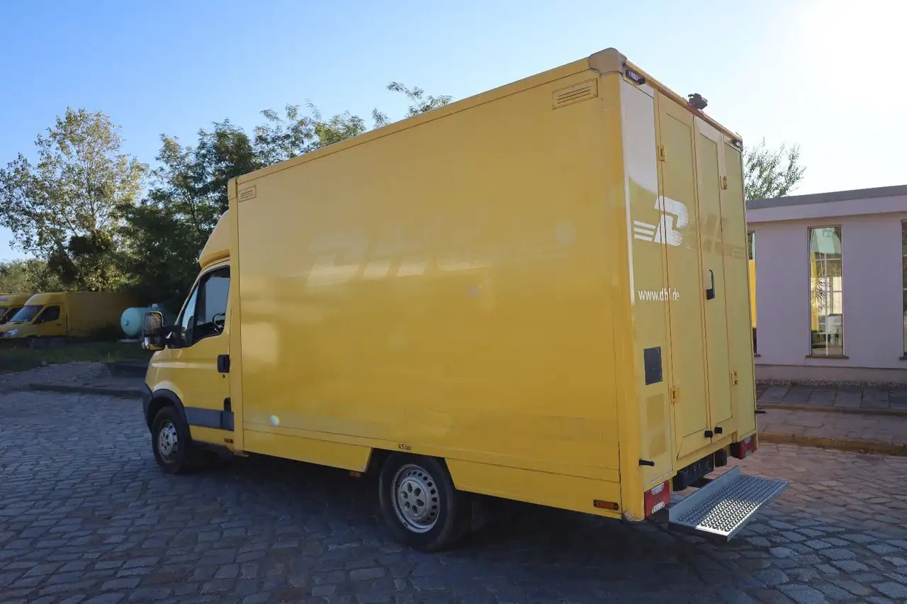 Iveco Daily/ Regalsystem/Luftfeder/KURZ/1. Hand - Επαγγελματικό αυτοκίνητο κόφα: φωτογραφία 4 Iveco Daily/ Regalsystem/Luftfeder/KURZ/1. Hand - Επαγγελματικό αυτοκίνητο κόφα: φωτογραφία 4