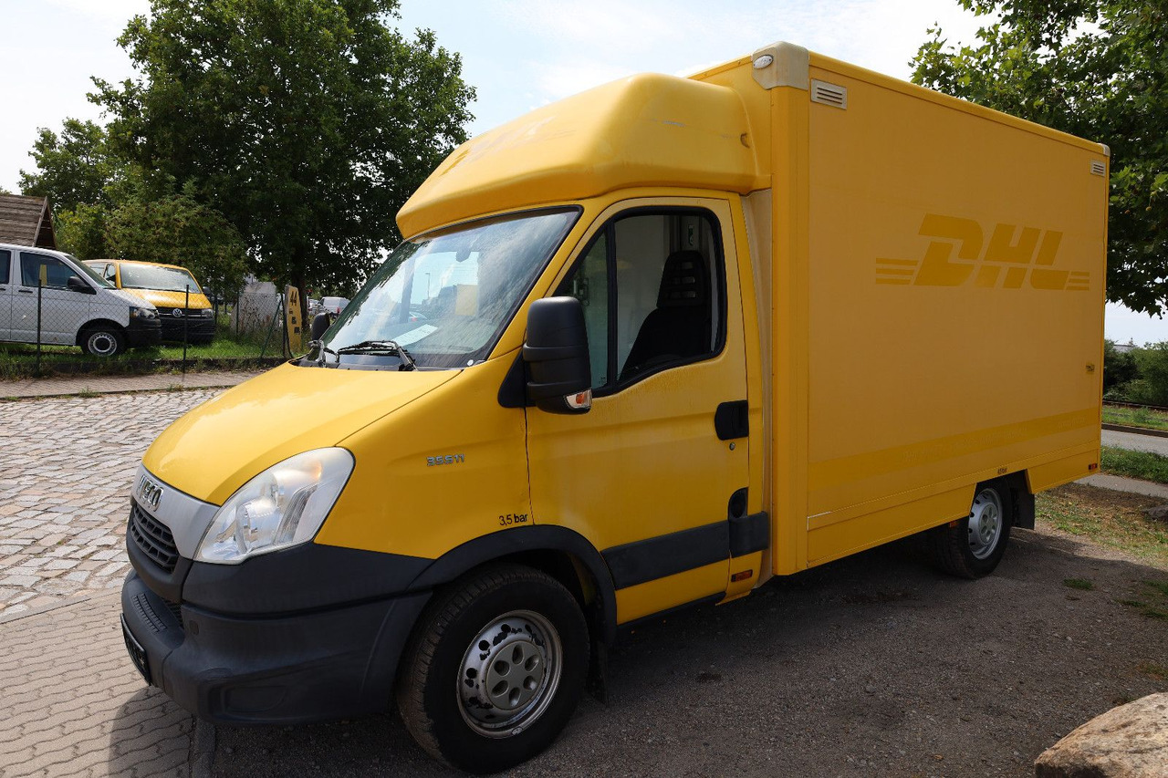 Iveco Daily/ Regalsystem/Luftfeder/KURZ/1. Hand - Επαγγελματικό αυτοκίνητο κόφα: φωτογραφία 2 Iveco Daily/ Regalsystem/Luftfeder/KURZ/1. Hand - Επαγγελματικό αυτοκίνητο κόφα: φωτογραφία 2