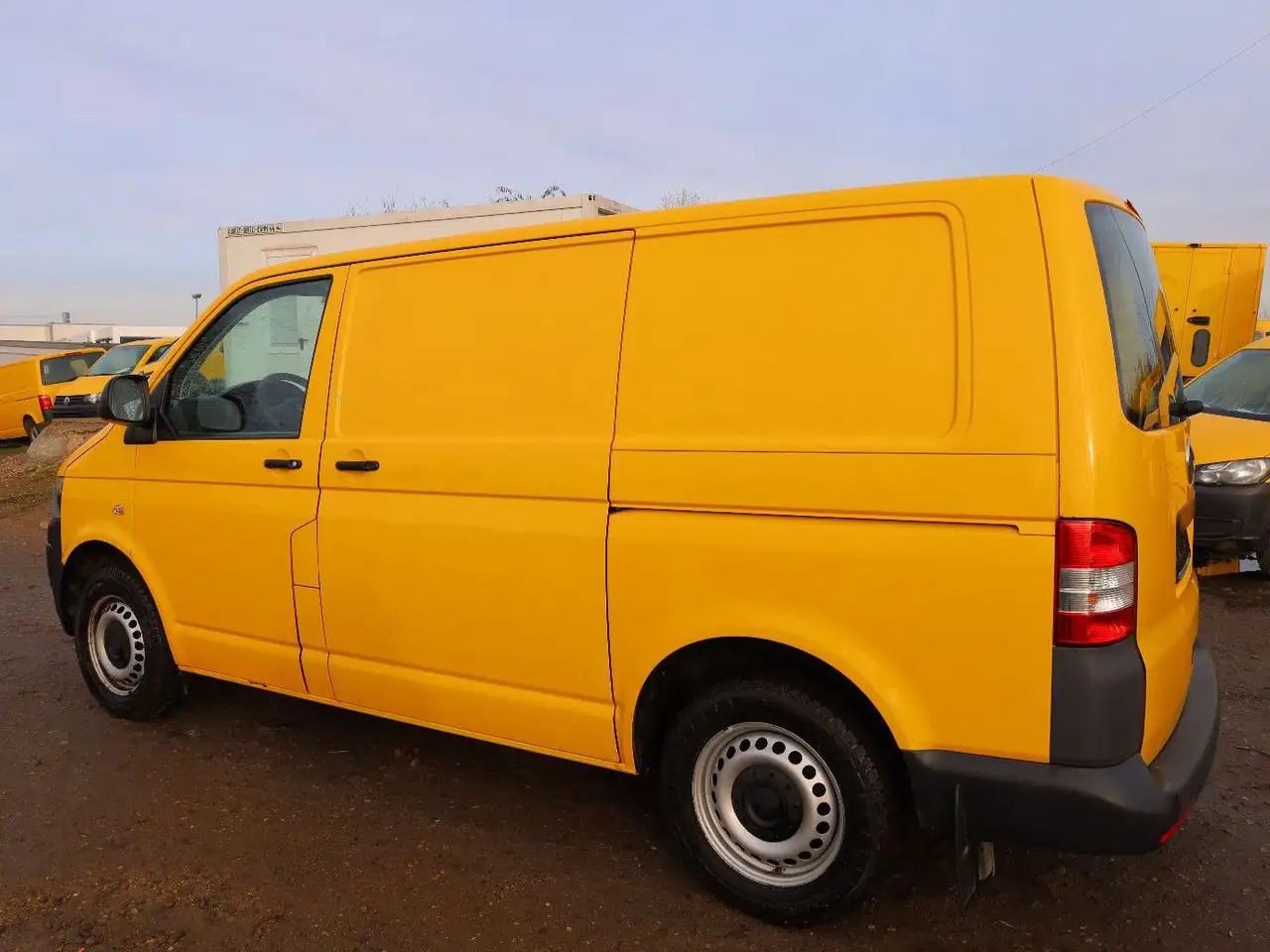 Volkswagen T5 Transporter/ 2.0 TDI/EU5/1.Hand - Βαν: φωτογραφία 5 Volkswagen T5 Transporter/ 2.0 TDI/EU5/1.Hand - Βαν: φωτογραφία 5