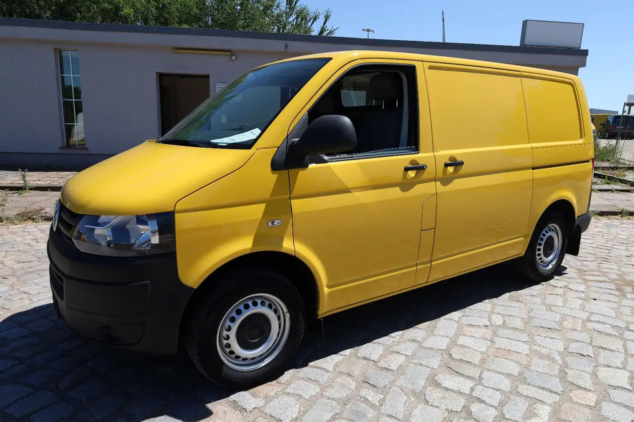 Volkswagen T5 Transporter Kasten-Kombi 2.0 TDI/EU5 - Αυτοκίνητο: φωτογραφία 2 Volkswagen T5 Transporter Kasten-Kombi 2.0 TDI/EU5 - Αυτοκίνητο: φωτογραφία 2