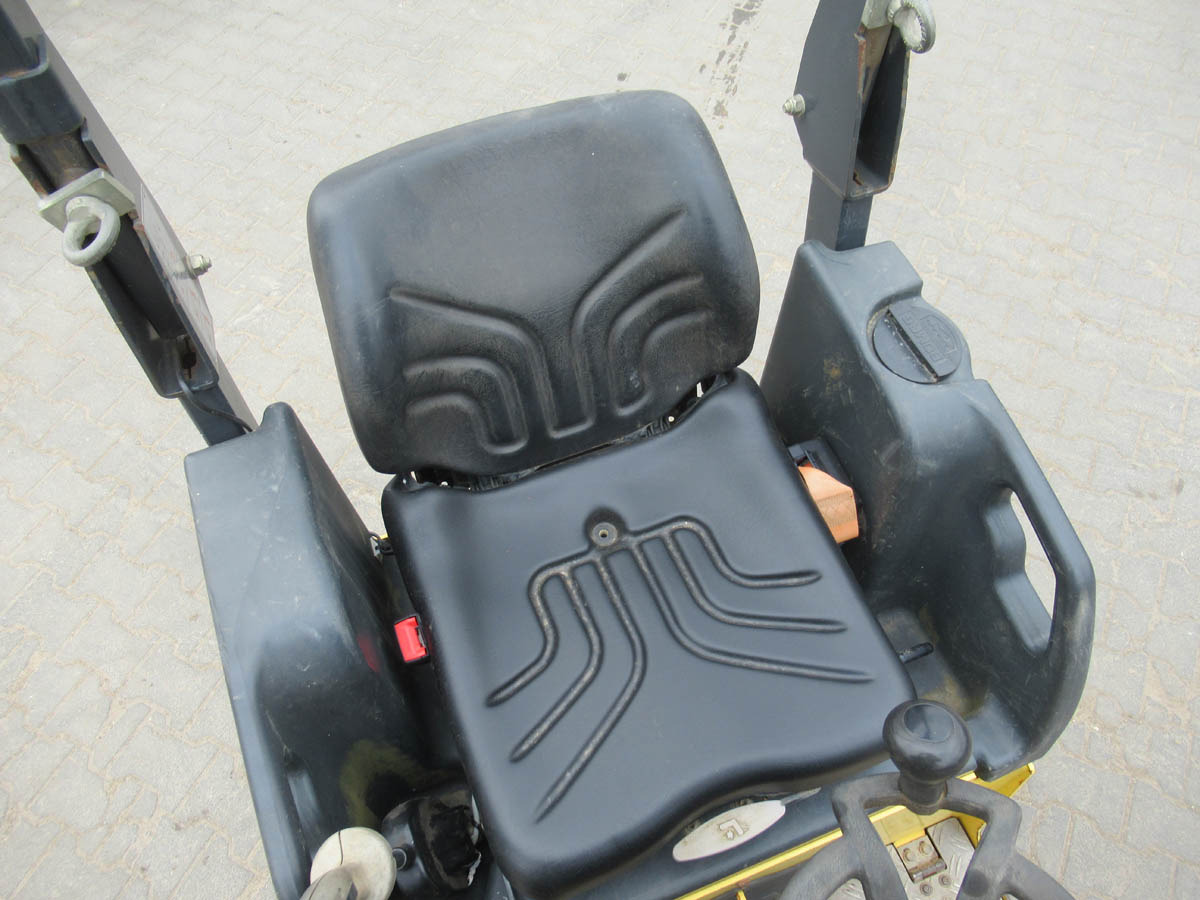 Οδοστρωτήρας BOMAG BW80AD-5: φωτογραφία 11 Οδοστρωτήρας BOMAG BW80AD-5: φωτογραφία 11