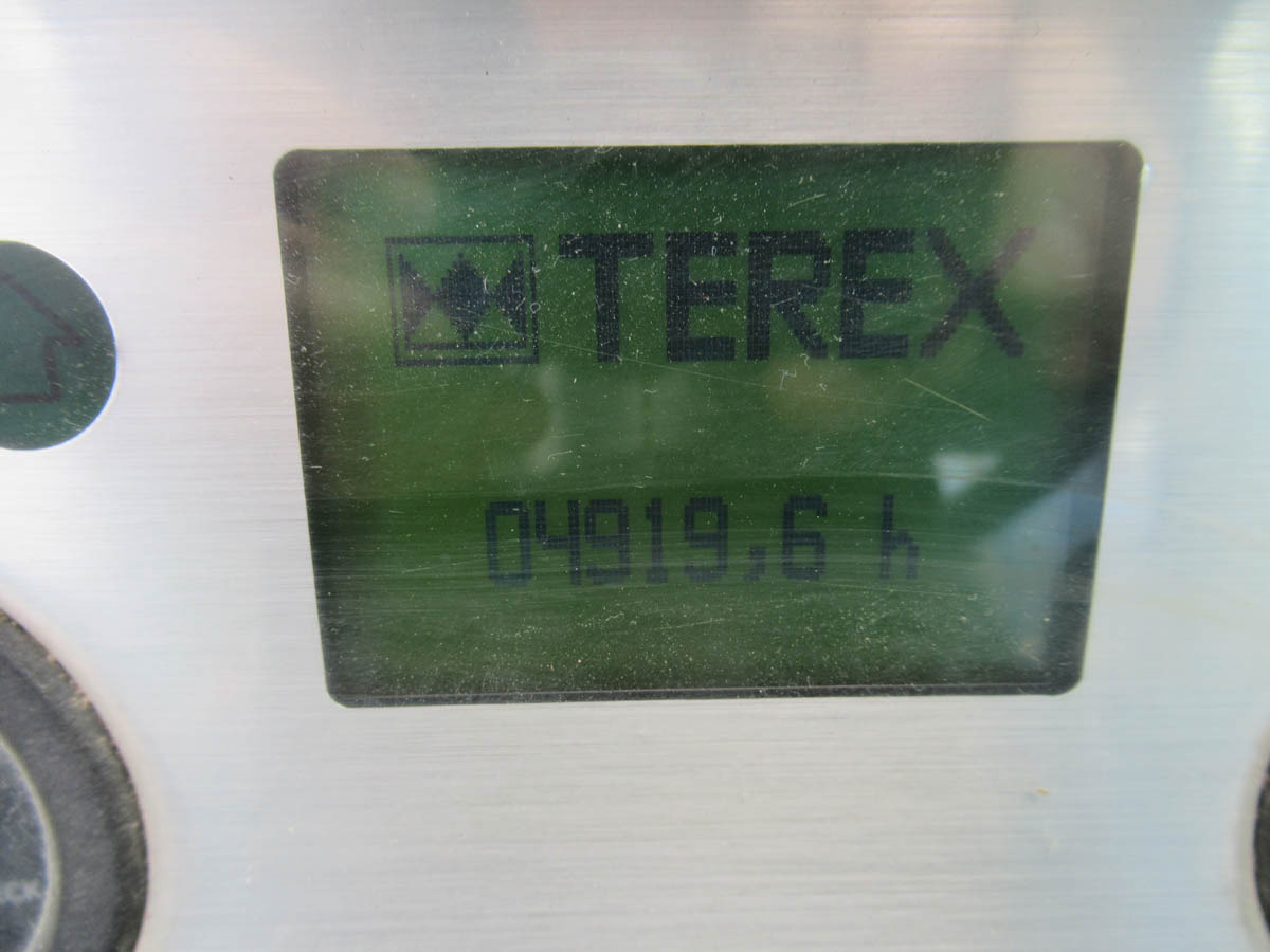Ελαστιχοφόρος φορτωτής Terex TL80: φωτογραφία 10
