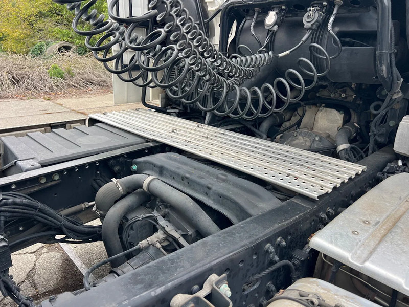 MAN TGX 18.500 Retarder*full Spoiler set*TGX18.500* - Τράκτορας: φωτογραφία 4 MAN TGX 18.500 Retarder*full Spoiler set*TGX18.500* - Τράκτορας: φωτογραφία 4