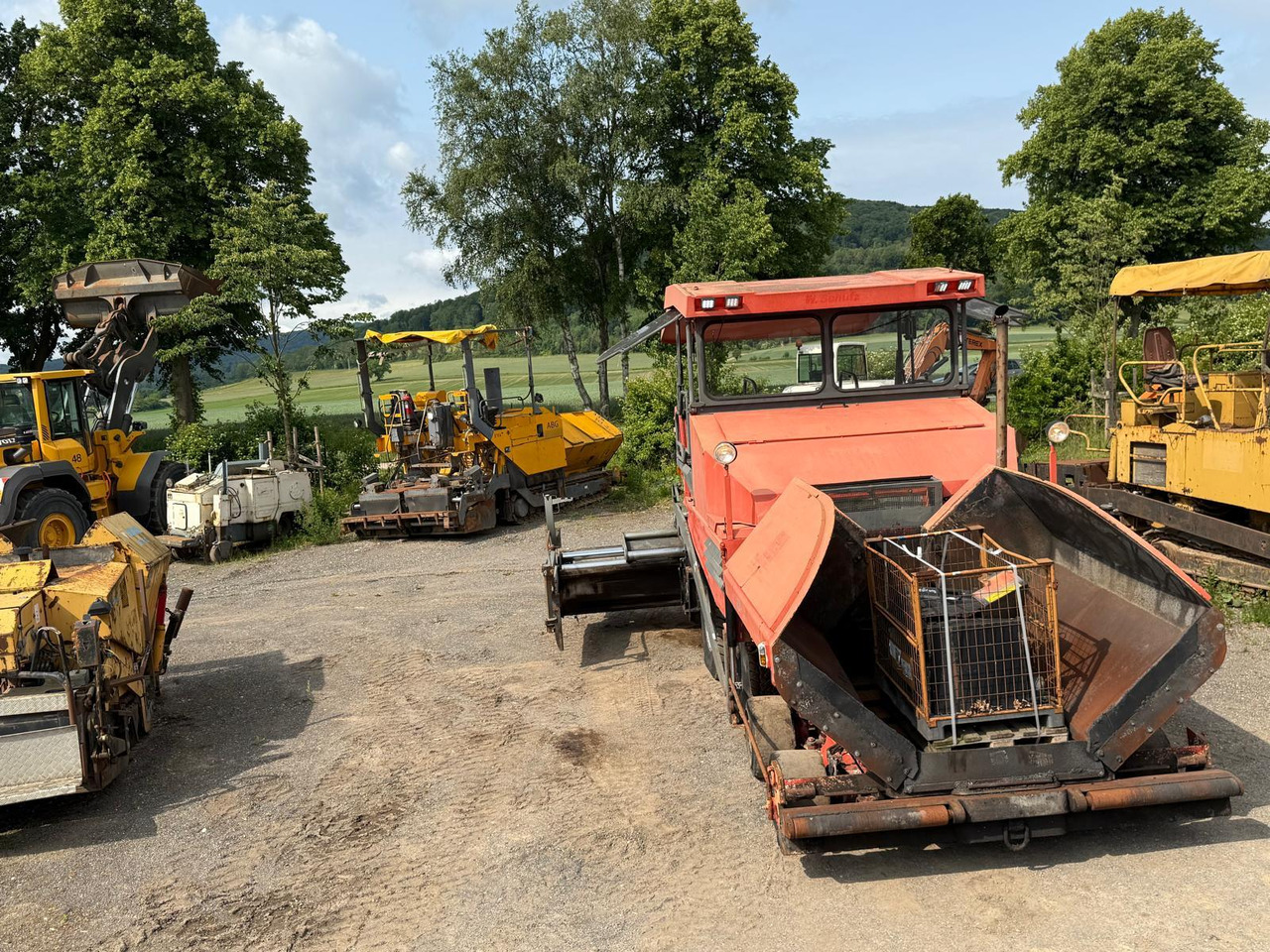 Demag-Dynapac DF135P powerfull 4-axle-paver - Διαστρωτήρας ασφάλτου: φωτογραφία 4 Demag-Dynapac DF135P powerfull 4-axle-paver - Διαστρωτήρας ασφάλτου: φωτογραφία 4