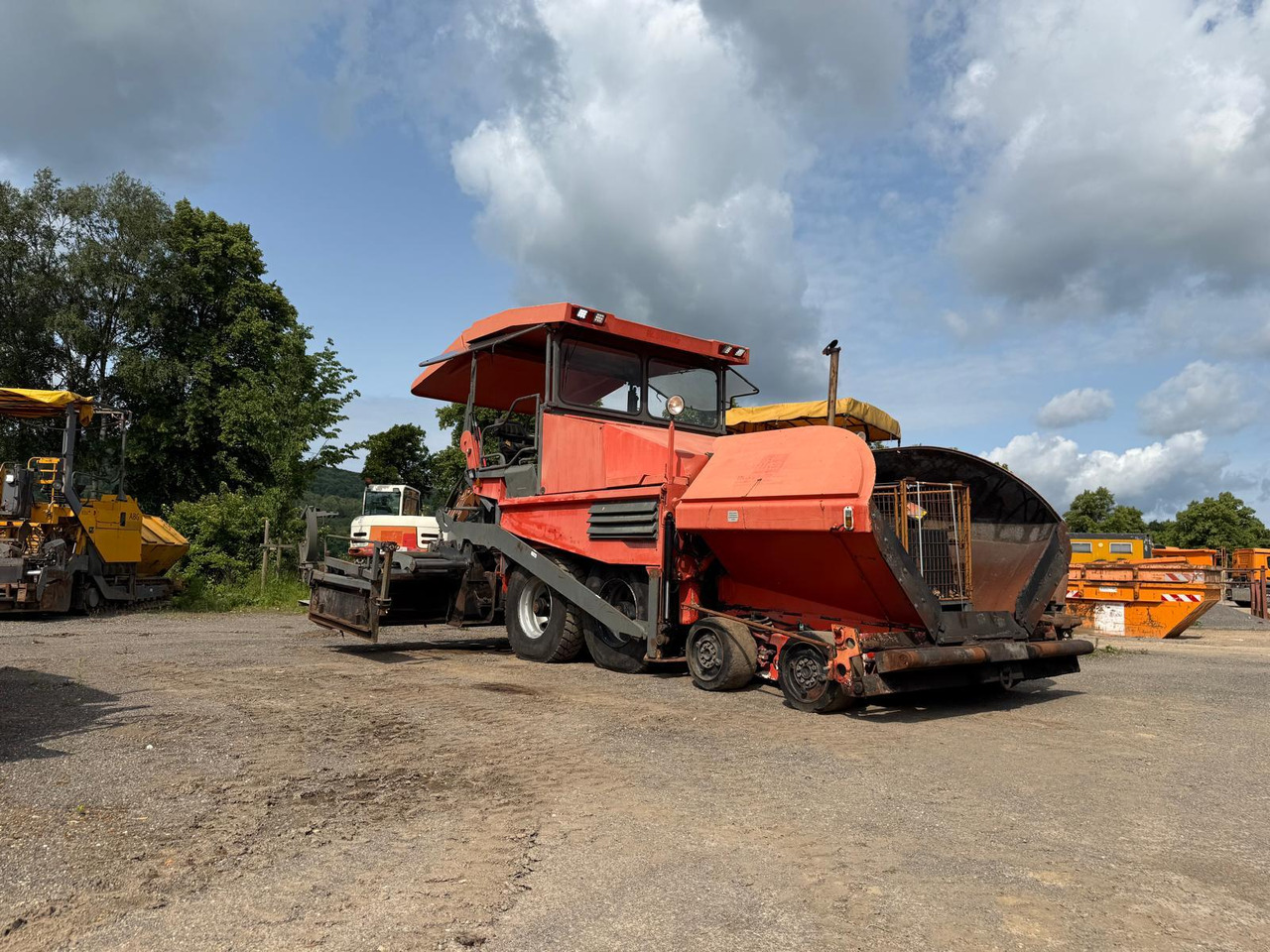 Demag-Dynapac DF135P powerfull 4-axle-paver - Διαστρωτήρας ασφάλτου: φωτογραφία 2 Demag-Dynapac DF135P powerfull 4-axle-paver - Διαστρωτήρας ασφάλτου: φωτογραφία 2
