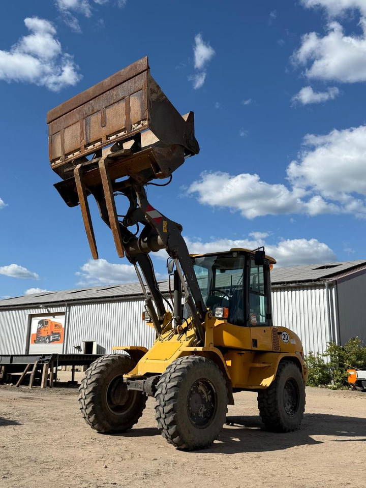 Volvo L 30 B-Z/K incl. 3-1shovel and fork - Ελαστιχοφόρος φορτωτής: φωτογραφία 3 Volvo L 30 B-Z/K incl. 3-1shovel and fork - Ελαστιχοφόρος φορτωτής: φωτογραφία 3