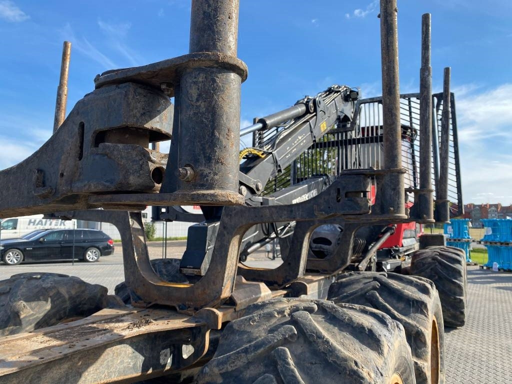 Λαστιχοφόρα προωθητικo - forwarder Komatsu 855: φωτογραφία 11