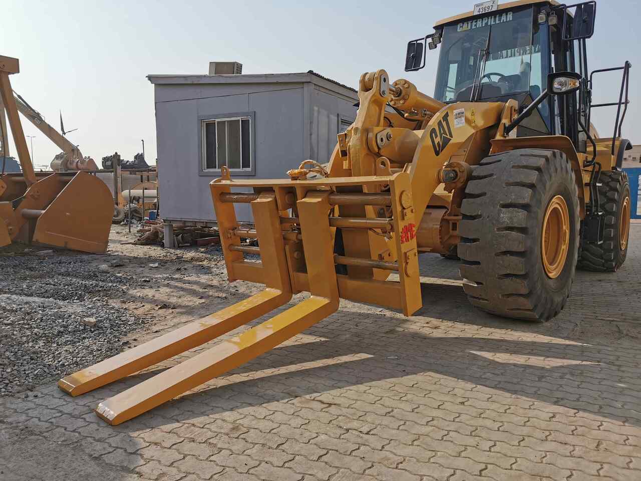 AME Hydraulic Pallet Fork - Πιρούνες για Ελαστιχοφόρος φορτωτής: φωτογραφία 2 AME Hydraulic Pallet Fork - Πιρούνες για Ελαστιχοφόρος φορτωτής: φωτογραφία 2