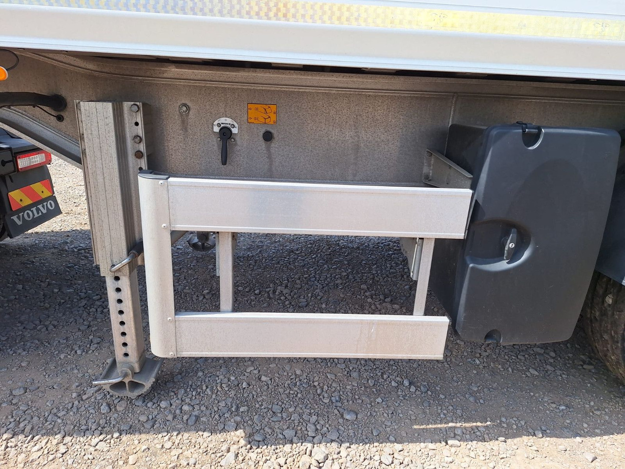 Benalu Bulkliner S 95 50m³ Kombiklappe - Επικαθήμενο ανατρεπόμενο: φωτογραφία 2 Benalu Bulkliner S 95 50m³ Kombiklappe - Επικαθήμενο ανατρεπόμενο: φωτογραφία 2