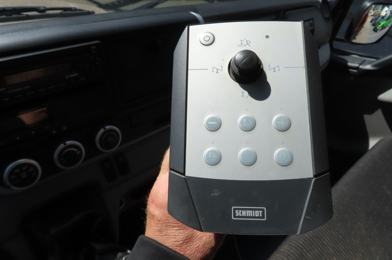 Όχημα με ανατρεπομενη καροτσα FUSO Canter 6 C 18 4x4 Kommunal Winterdienst: φωτογραφία 14 Όχημα με ανατρεπομενη καροτσα FUSO Canter 6 C 18 4x4 Kommunal Winterdienst: φωτογραφία 14