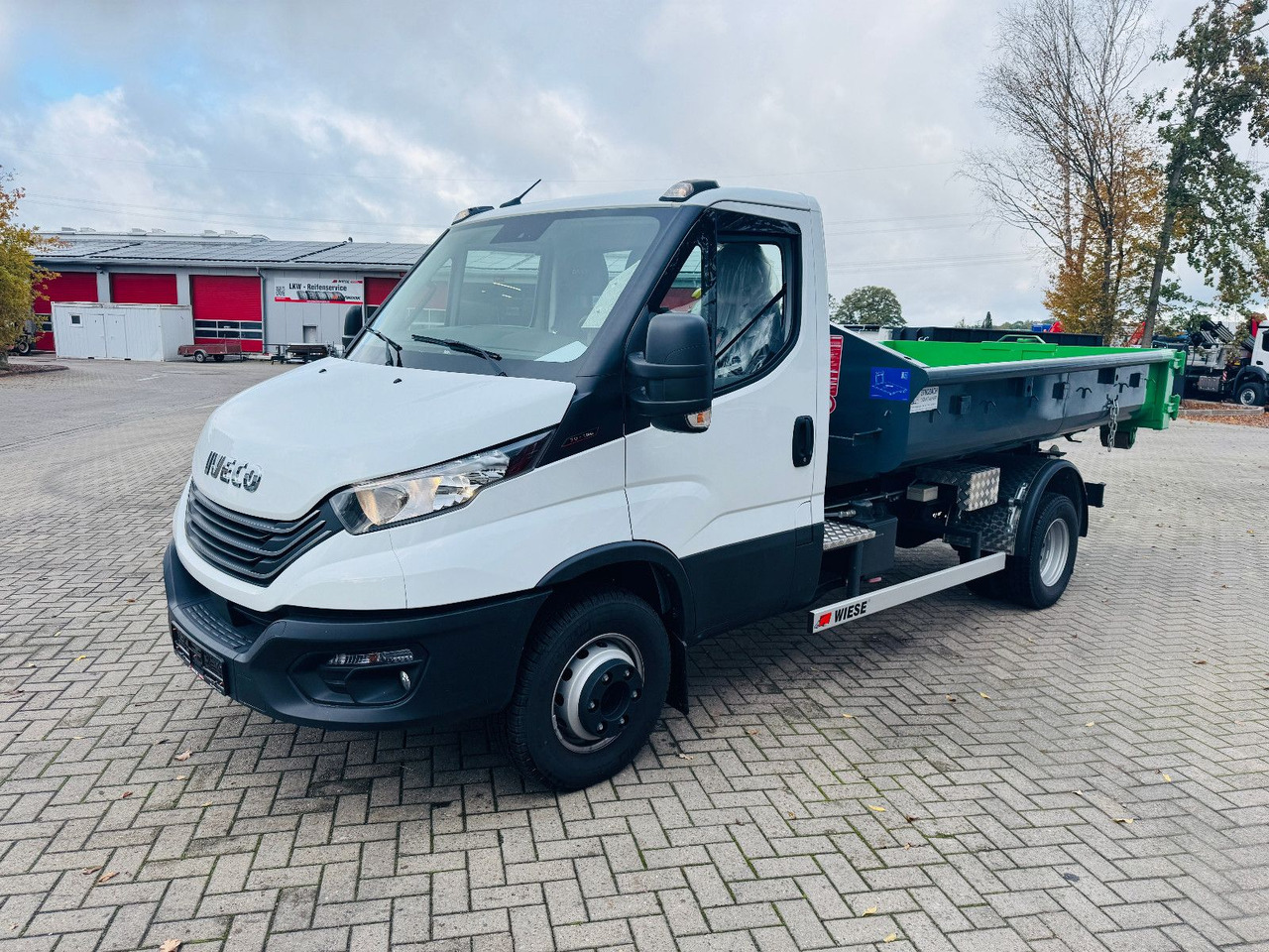Iveco Daily 70C18H Hyva Abrollkipper - Φορτηγό φόρτωσης γάντζου: φωτογραφία 1 Iveco Daily 70C18H Hyva Abrollkipper - Φορτηγό φόρτωσης γάντζου: φωτογραφία 1