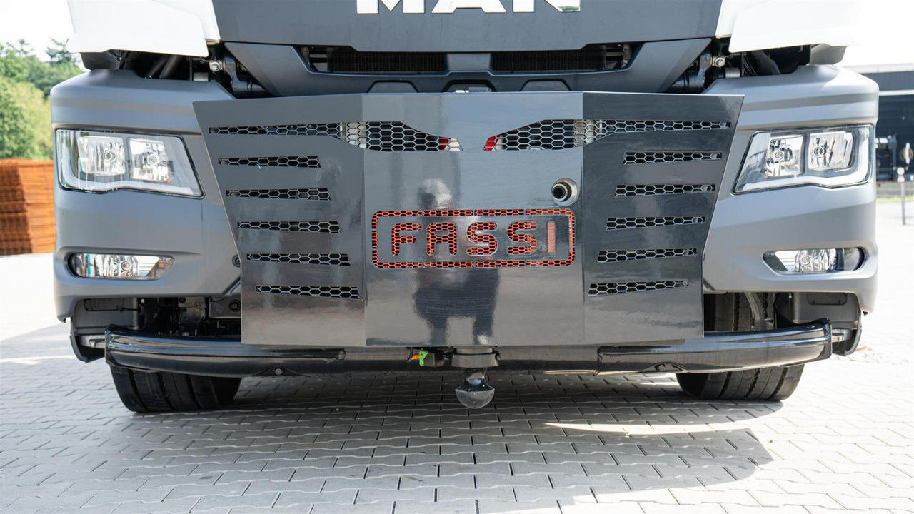 MAN 35.470 8x2 Kran F710 RA2.26 - Φορτηγό, Φορτηγό με γερανό: φωτογραφία 2 MAN 35.470 8x2 Kran F710 RA2.26 - Φορτηγό, Φορτηγό με γερανό: φωτογραφία 2