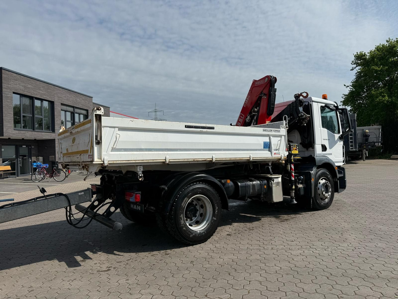 MAN TGM 18.320 4x2 BB Kran Fassi F135 Kipper Meiller - Φορτηγό με γερανό: φωτογραφία 3 MAN TGM 18.320 4x2 BB Kran Fassi F135 Kipper Meiller - Φορτηγό με γερανό: φωτογραφία 3