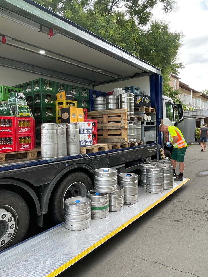 MAN TGM 26.320 6x2/4 Getränkefahrzeug Wingliner LBW - Φορτηγό για τη μεταφορά ποτών: φωτογραφία 5 MAN TGM 26.320 6x2/4 Getränkefahrzeug Wingliner LBW - Φορτηγό για τη μεταφορά ποτών: φωτογραφία 5