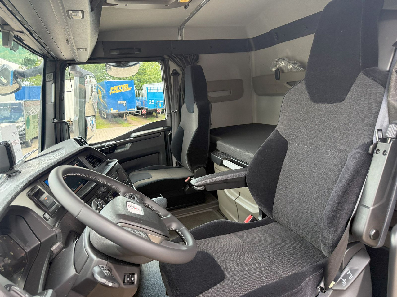 MAN TGX 18.480 4x4H HydroDrive mit Hydraulik - Τράκτορας: φωτογραφία 5 MAN TGX 18.480 4x4H HydroDrive mit Hydraulik - Τράκτορας: φωτογραφία 5