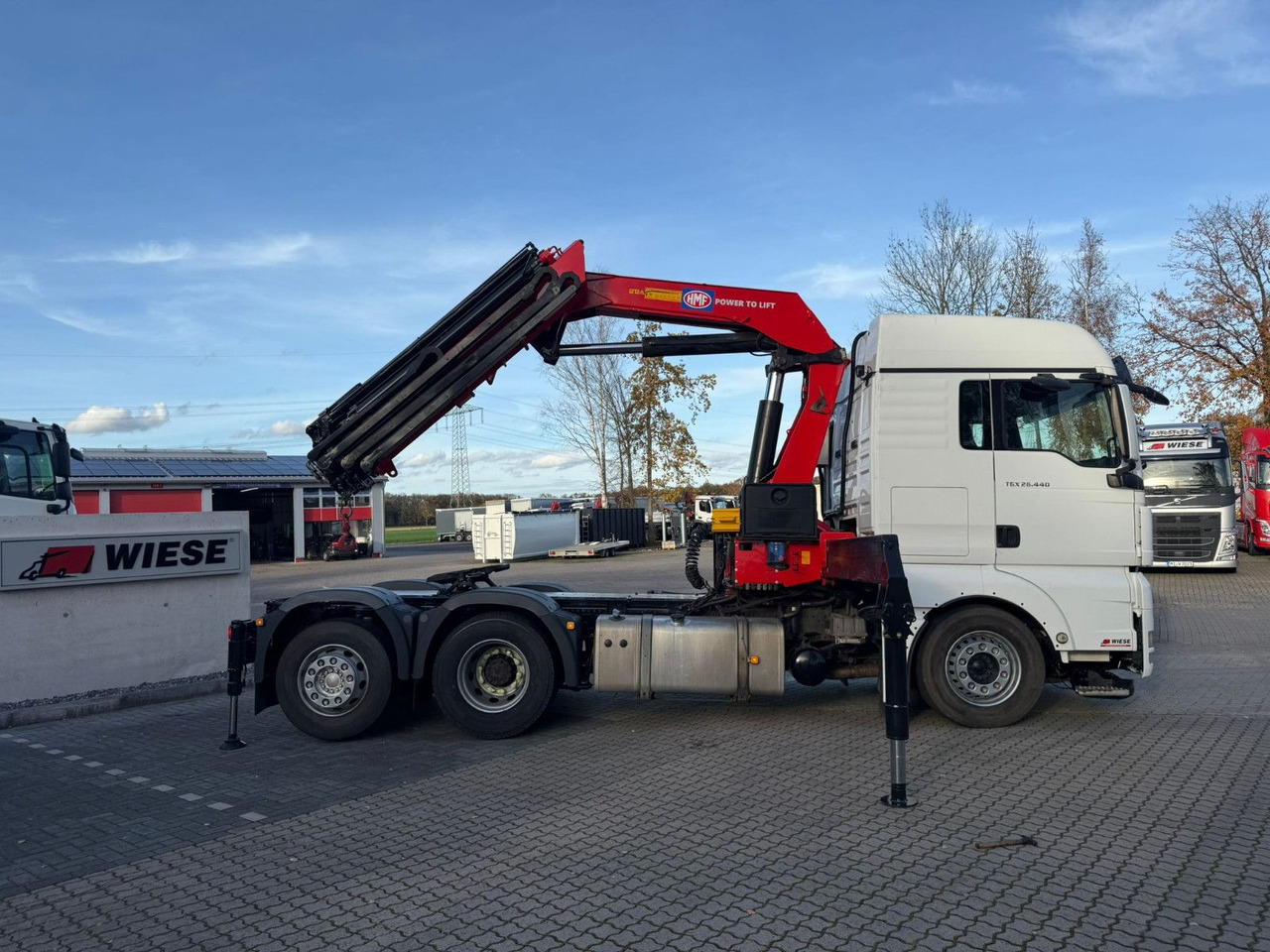 MAN TGX 26.440 6x2 mit HMF 3000-5 Kran Top Zustand - Φορτηγό με γερανό: φωτογραφία 2 MAN TGX 26.440 6x2 mit HMF 3000-5 Kran Top Zustand - Φορτηγό με γερανό: φωτογραφία 2