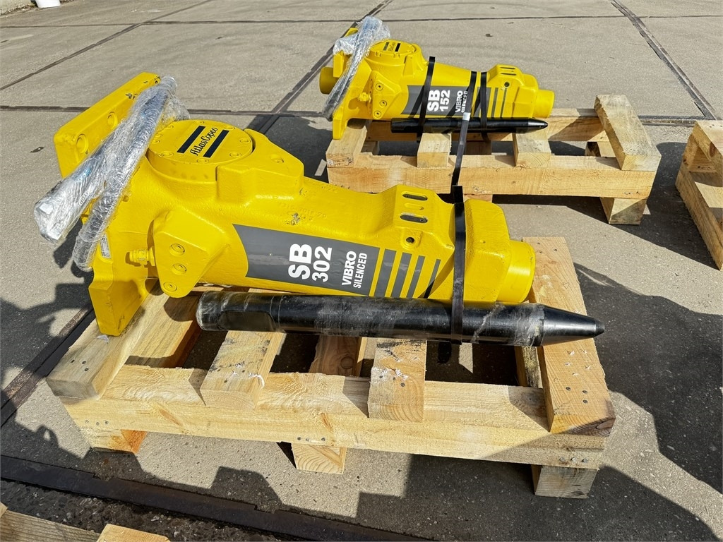 Atlas Copco SB 302 Epiroc SB302 - Υδραυλικό σφυρί για Κατασκευή μηχανήματα: φωτογραφία 1 Atlas Copco SB 302 Epiroc SB302 - Υδραυλικό σφυρί για Κατασκευή μηχανήματα: φωτογραφία 1