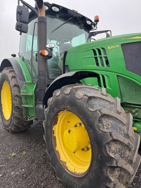 JOHN DEERE 6210R - Τρακτέρ: φωτογραφία 1 JOHN DEERE 6210R - Τρακτέρ: φωτογραφία 1