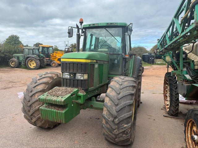 JOHN DEERE 6910 - Τρακτέρ: φωτογραφία 3 JOHN DEERE 6910 - Τρακτέρ: φωτογραφία 3